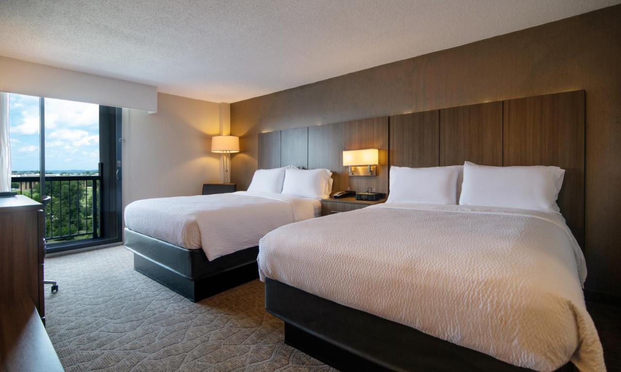 Holiday Inn Nashville - Vanderbilt - Dwtn By Ihg Hotel 3*