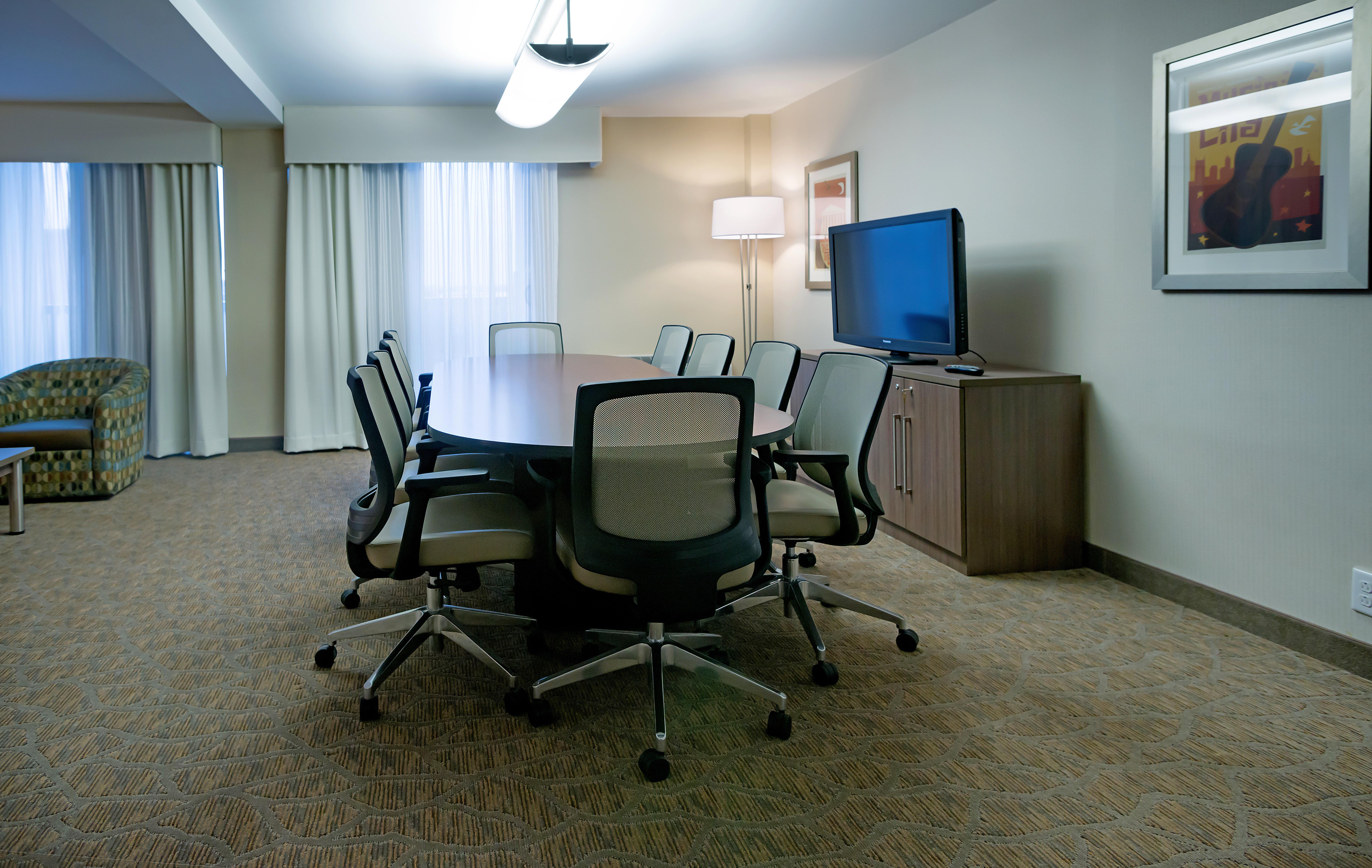 Holiday Inn Nashville - Vanderbilt - Dwtn By Ihg Hotel