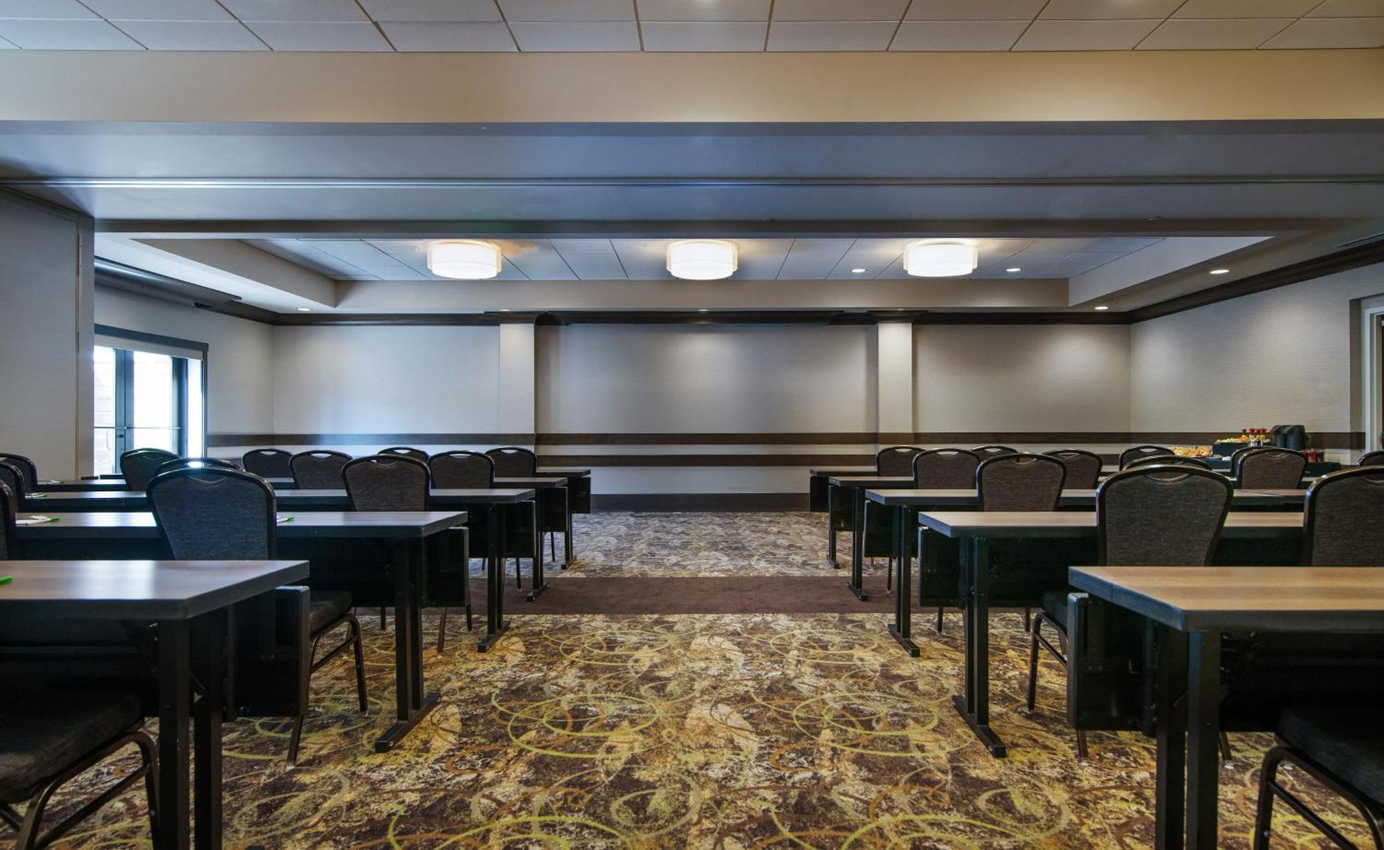 Holiday Inn Nashville - Vanderbilt - Dwtn By Ihg Hotel 3*
