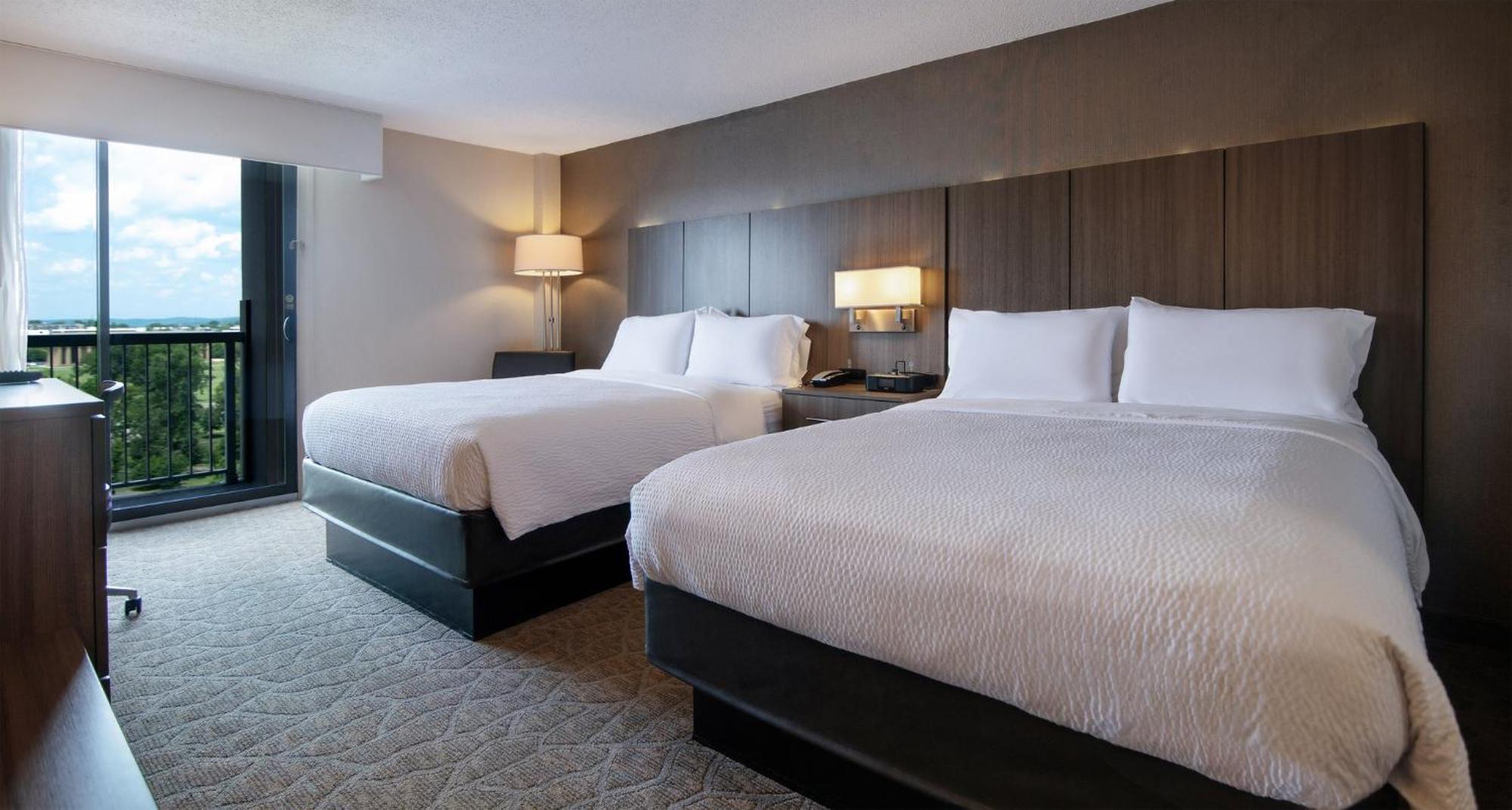 Holiday Inn Nashville - Vanderbilt - Dwtn By Ihg Hotel