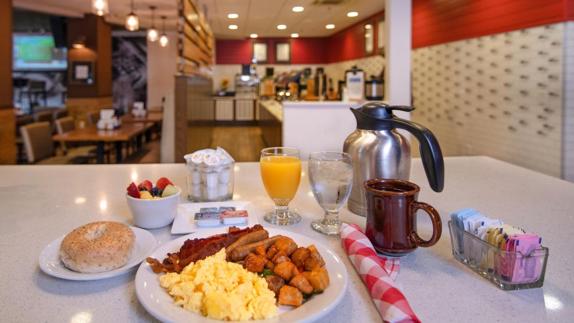 Hotel Holiday Vanderbilt By Ihg Nashville